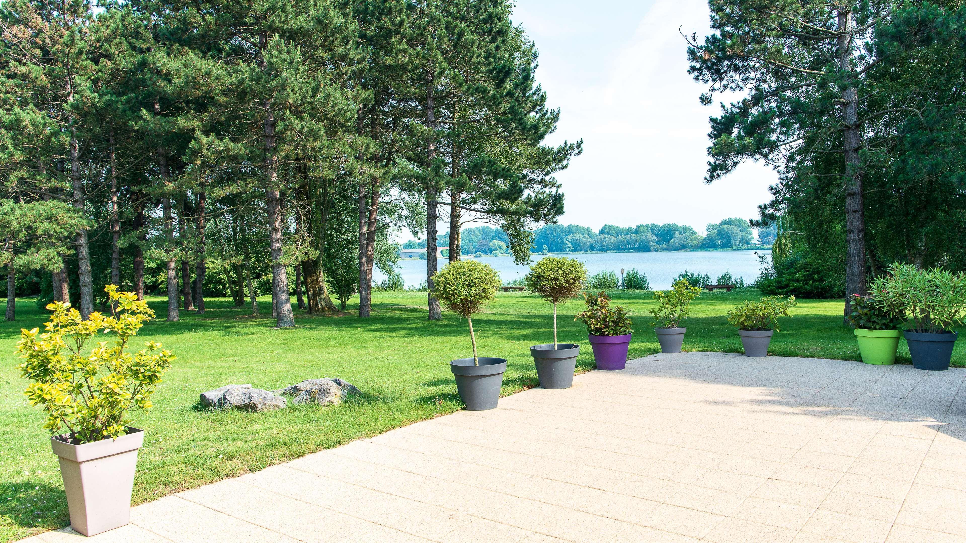 Best Western Hotel Du Lac Dunkerque- Restaurant Ouvert 7/7 Midi Et Soir Armbouts-Cappel Exterior photo